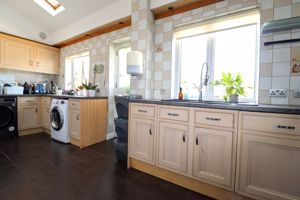 Kitchen- click for photo gallery